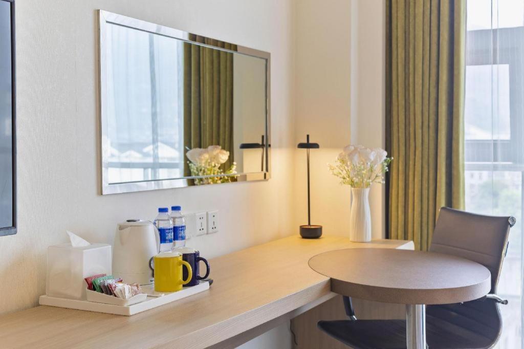 Holiday Inn Express Dujiangyan Ancient City Eksteriør billede